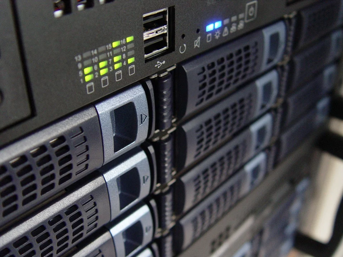 3 Factors To Consider When Choosing The Best Web Hosting Service