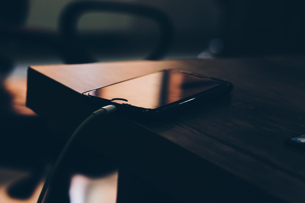 5 Things You Need to Know to Fast Charge Your iPhone Fast Charge